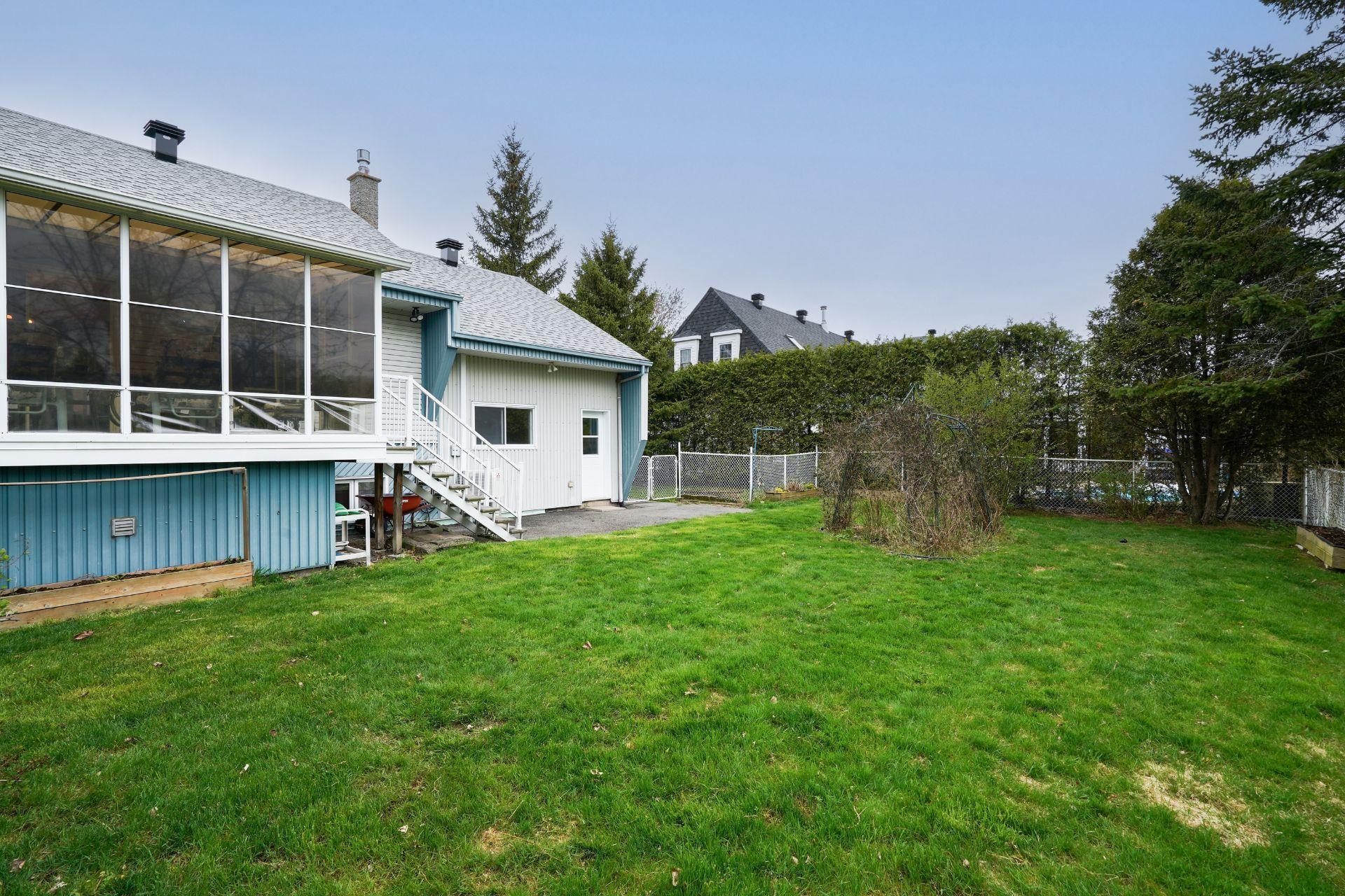 









31


Rue Denicourt

,
Saint-Jean-sur-Richelieu,




QC
J2X4Y5

