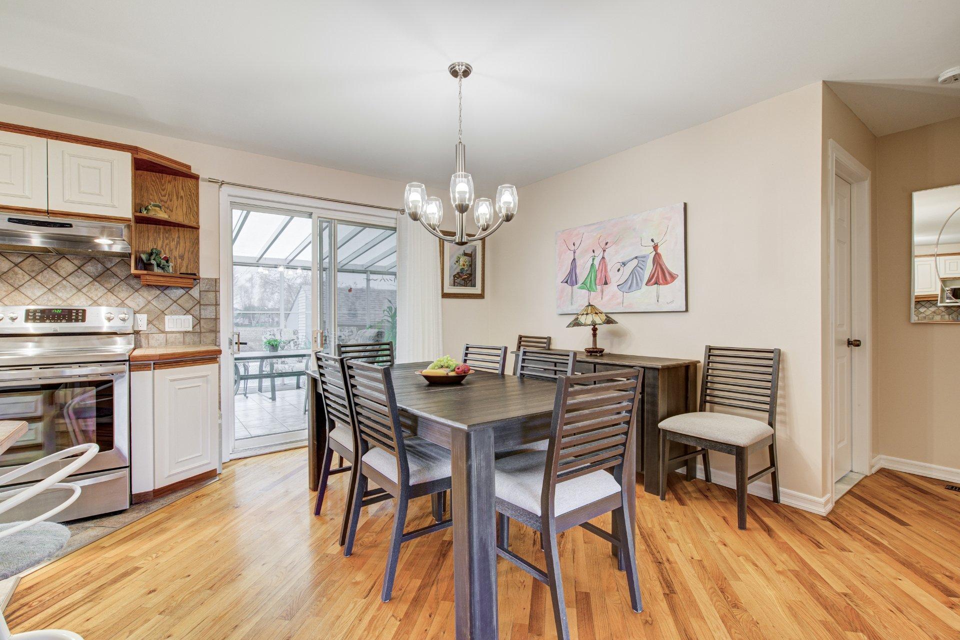 









31


Rue Denicourt

,
Saint-Jean-sur-Richelieu,




QC
J2X4Y5

