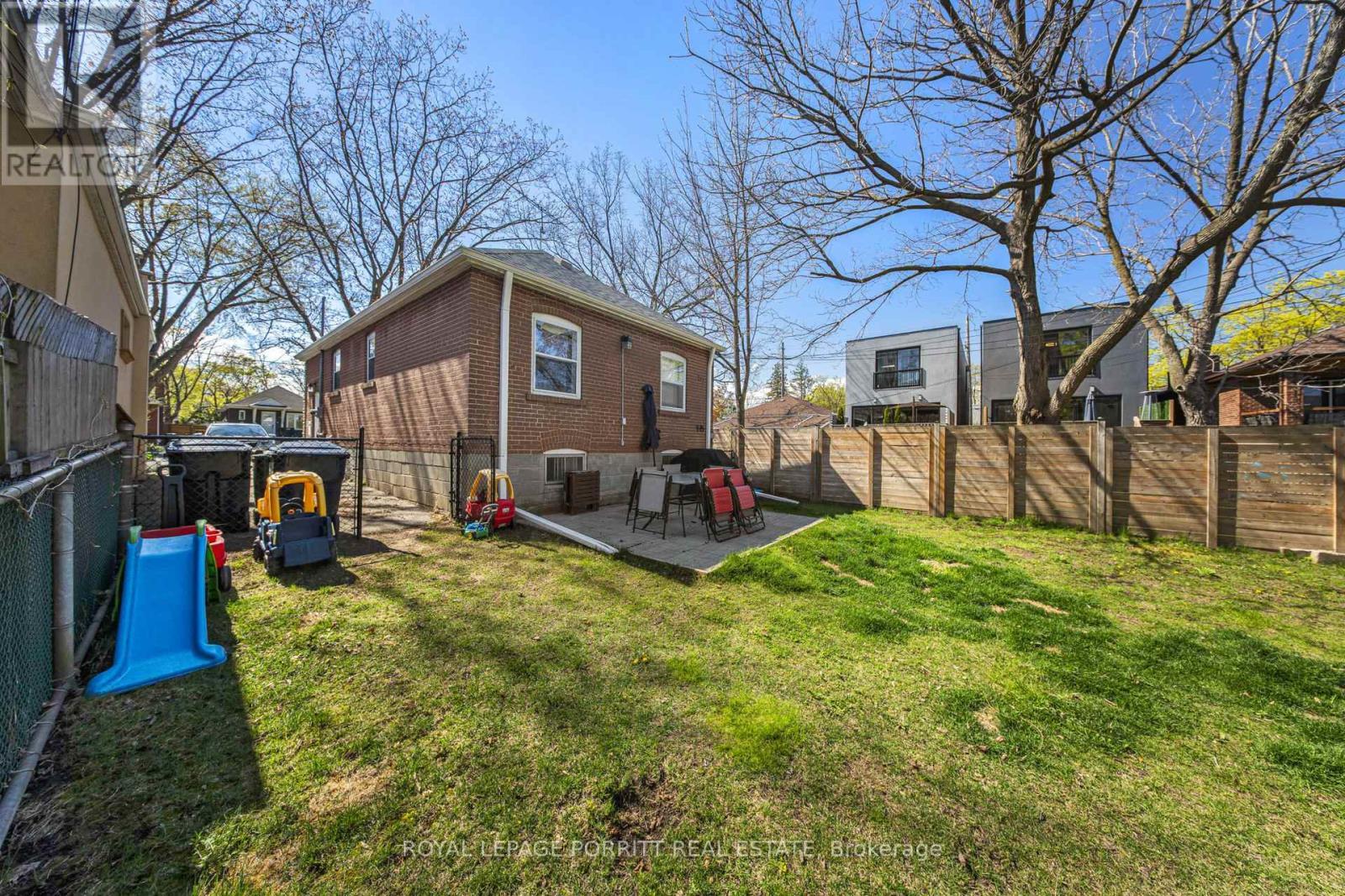 












217 ALDERBRAE AVENUE

,
Toronto,




Ontario
M8W4K4

