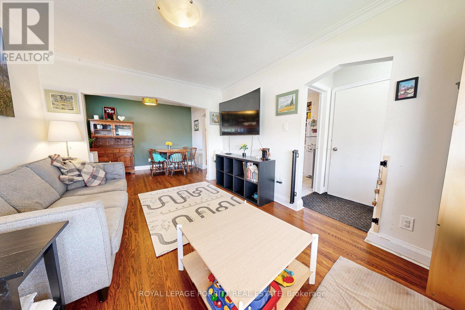 












217 ALDERBRAE AVENUE

,
Toronto,




Ontario
M8W4K4

