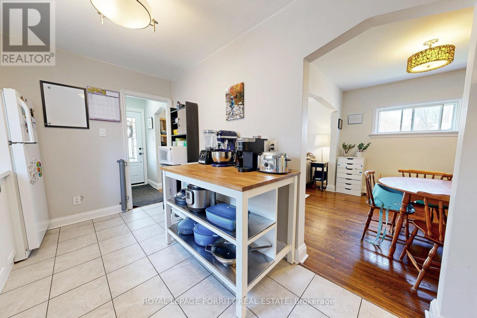 












217 ALDERBRAE AVENUE

,
Toronto,




Ontario
M8W4K4

