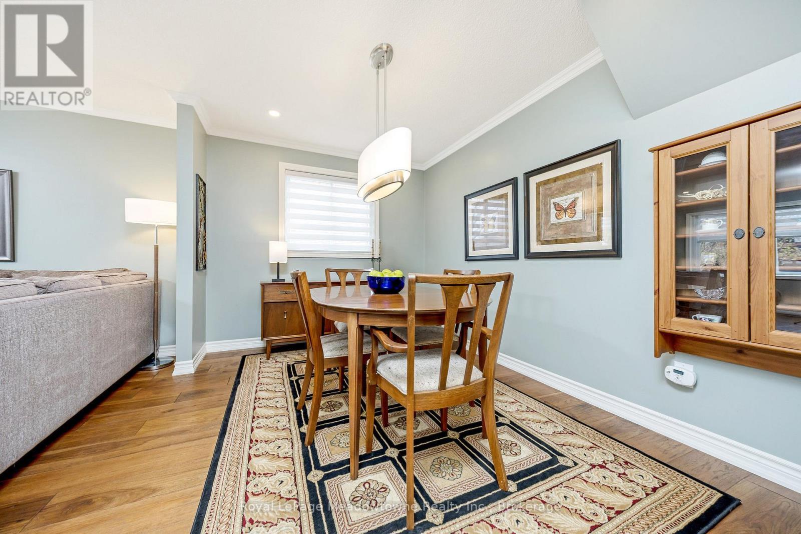 












738 ROBERTSON CRESCENT

,
Milton (TM Timberlea),




Ontario
L9T4W4

