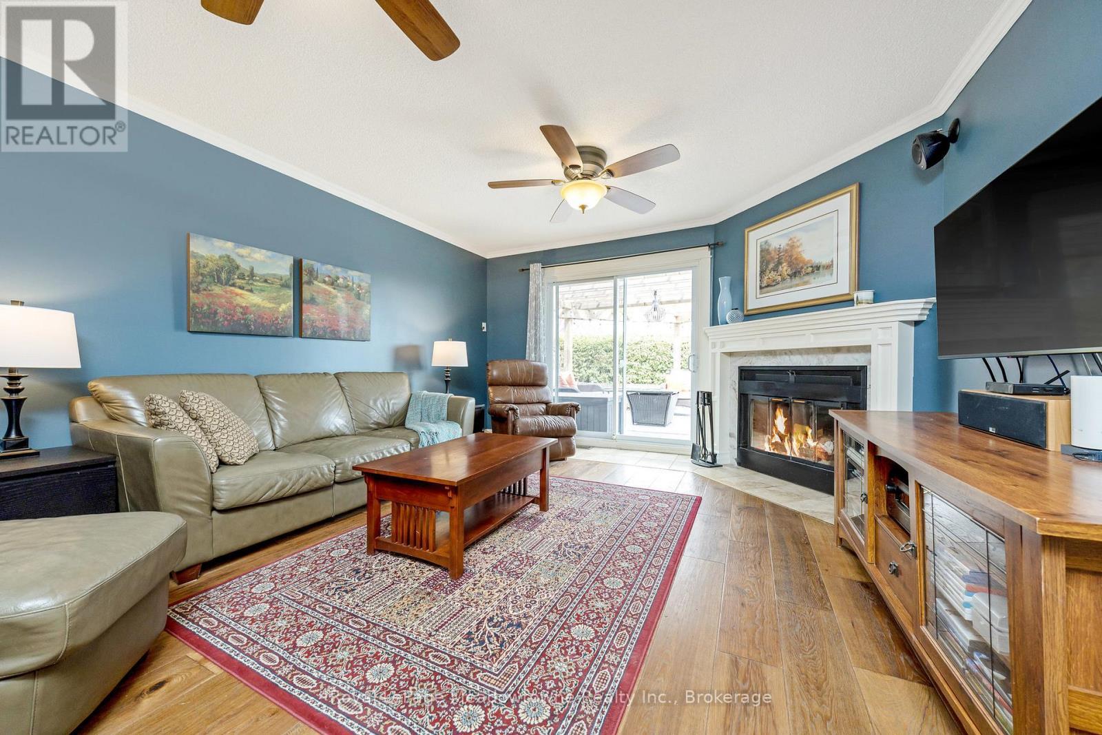












738 ROBERTSON CRESCENT

,
Milton (TM Timberlea),




Ontario
L9T4W4

