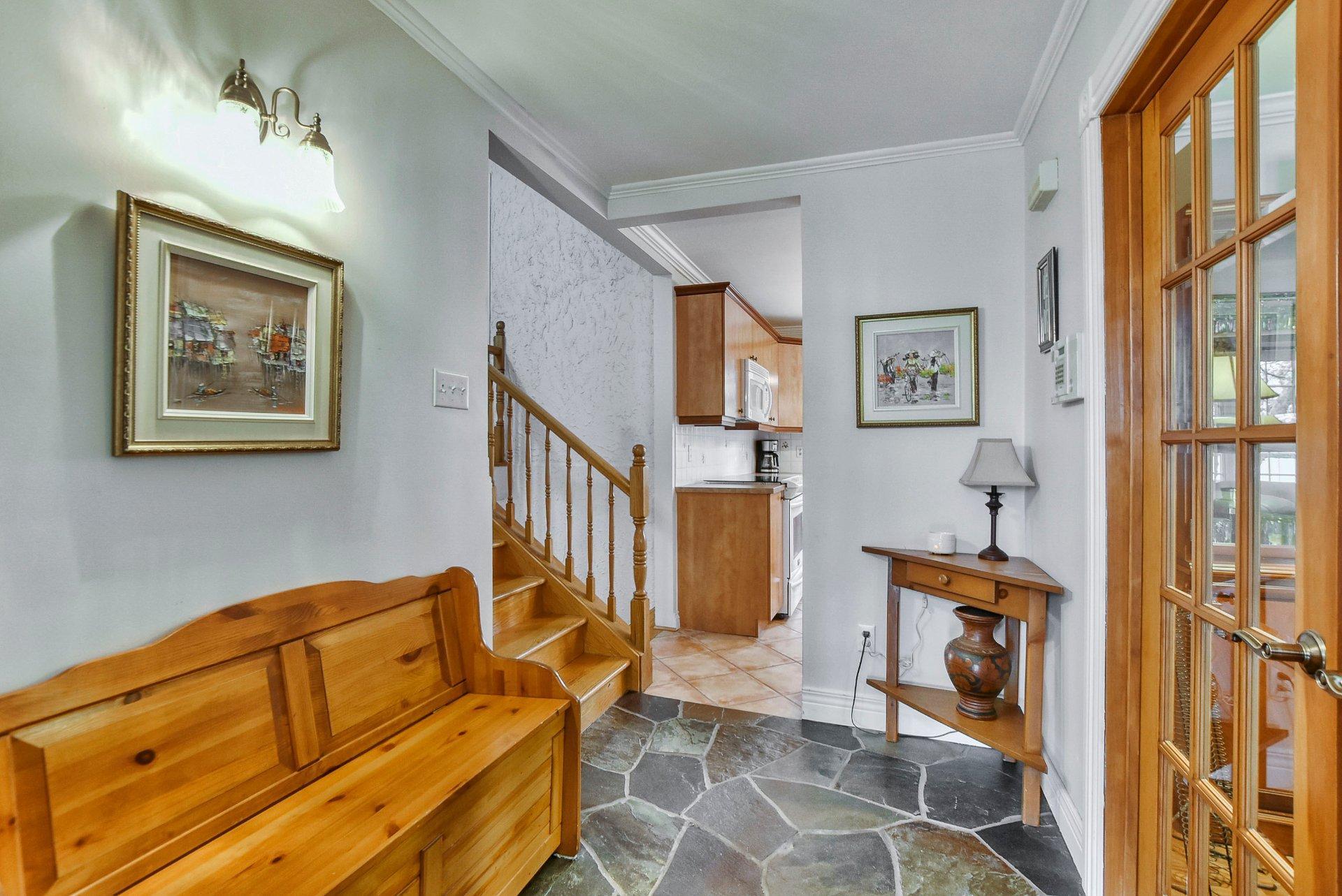 









224


Av. Caumartin

,
Boisbriand,




QC
J7G1L7

