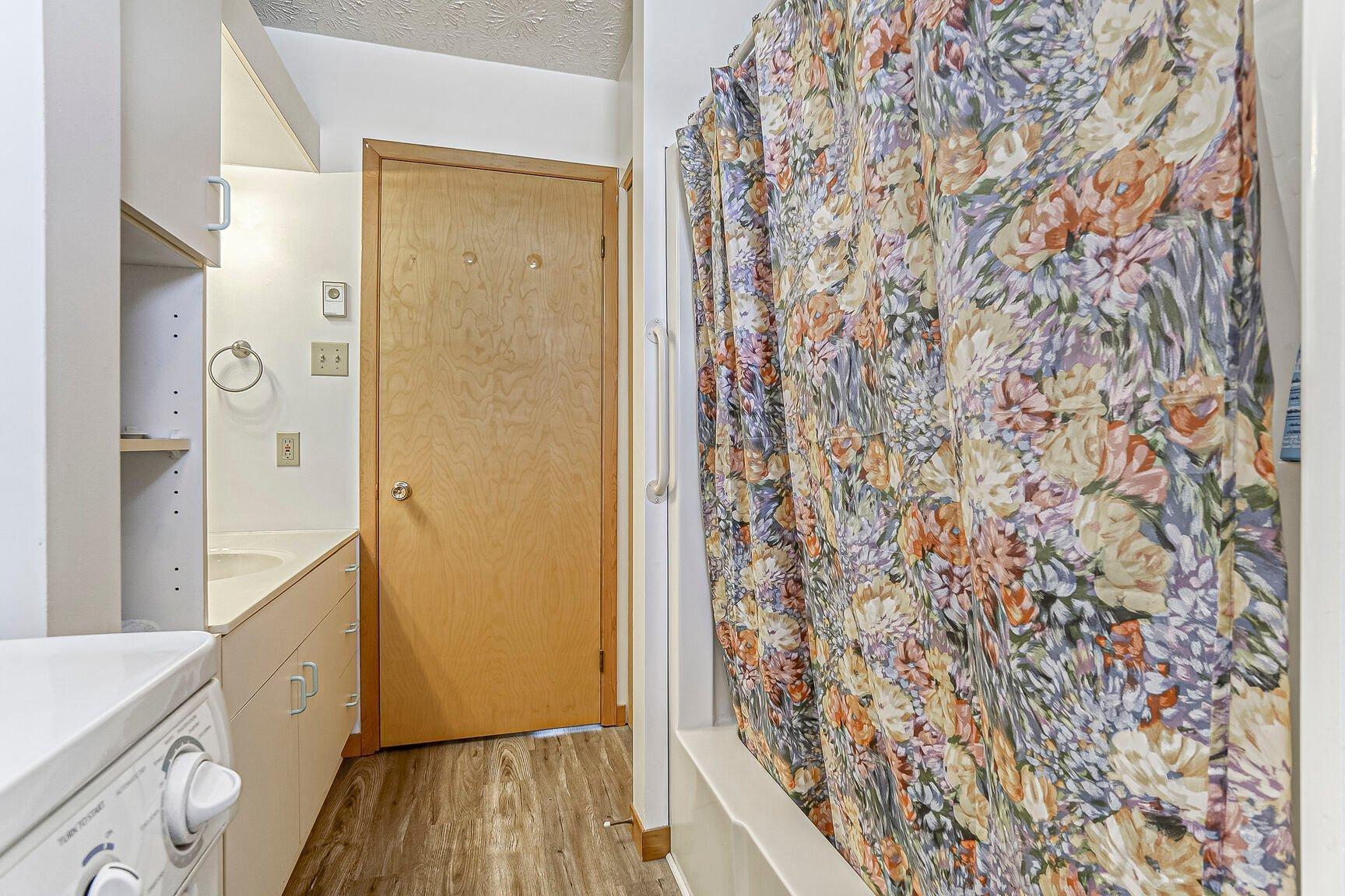 









85


Rue Principale

,
Stanstead - Ville,




QC
J0B3E5

