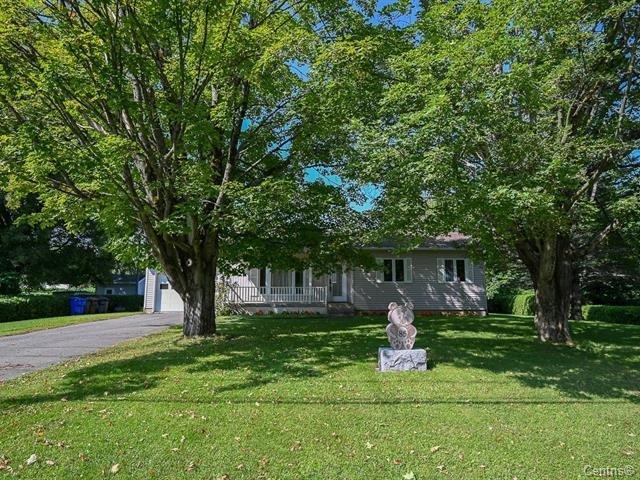 









85


Rue Principale

,
Stanstead - Ville,




QC
J0B3E5

