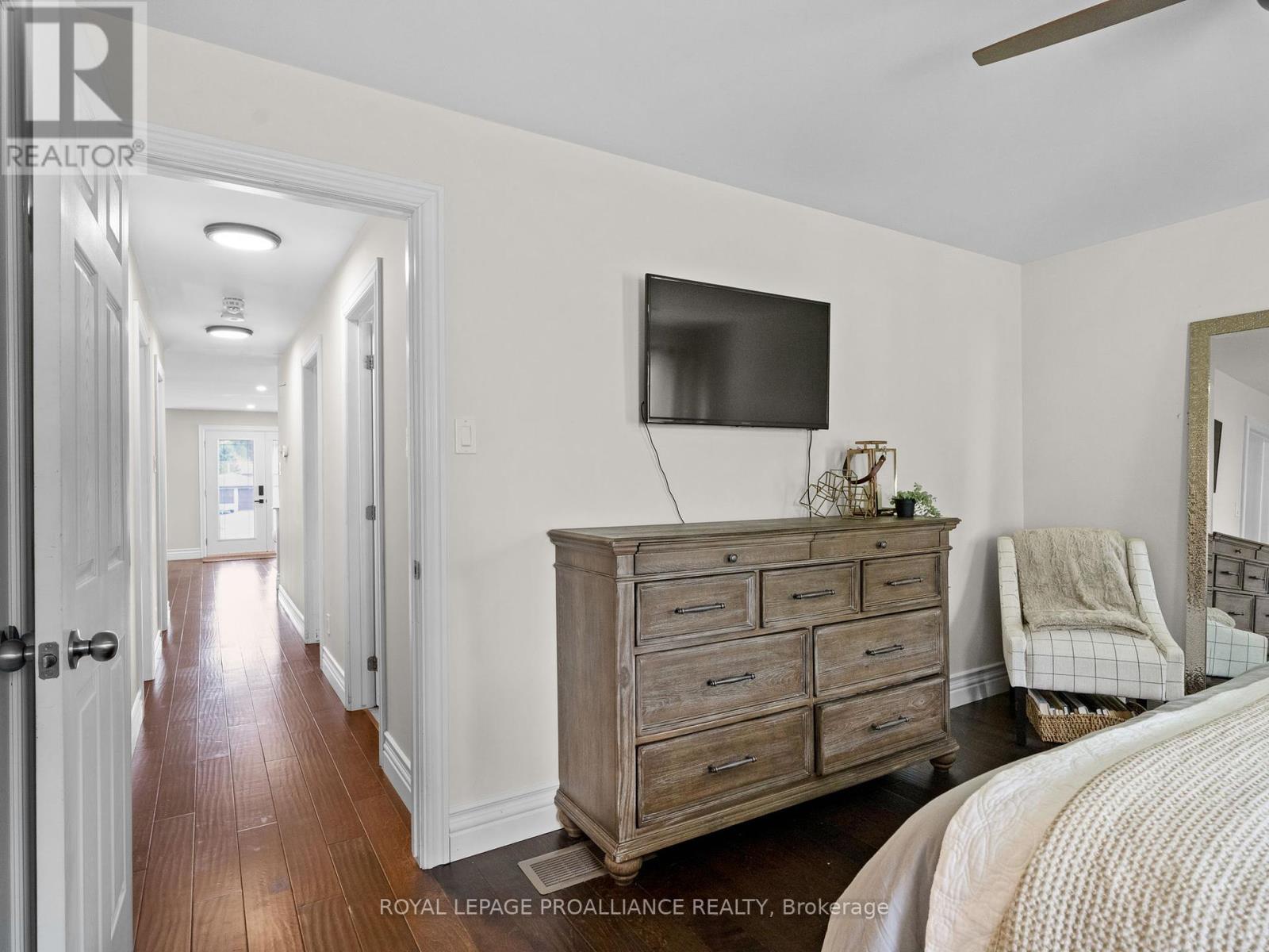 












2515 VAN LUVEN ROAD

,
Hamilton Township (Baltimore),




Ontario
K0K1C0

