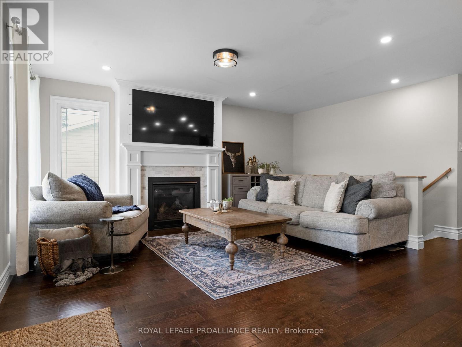 












2515 VAN LUVEN ROAD

,
Hamilton Township (Baltimore),




Ontario
K0K1C0

