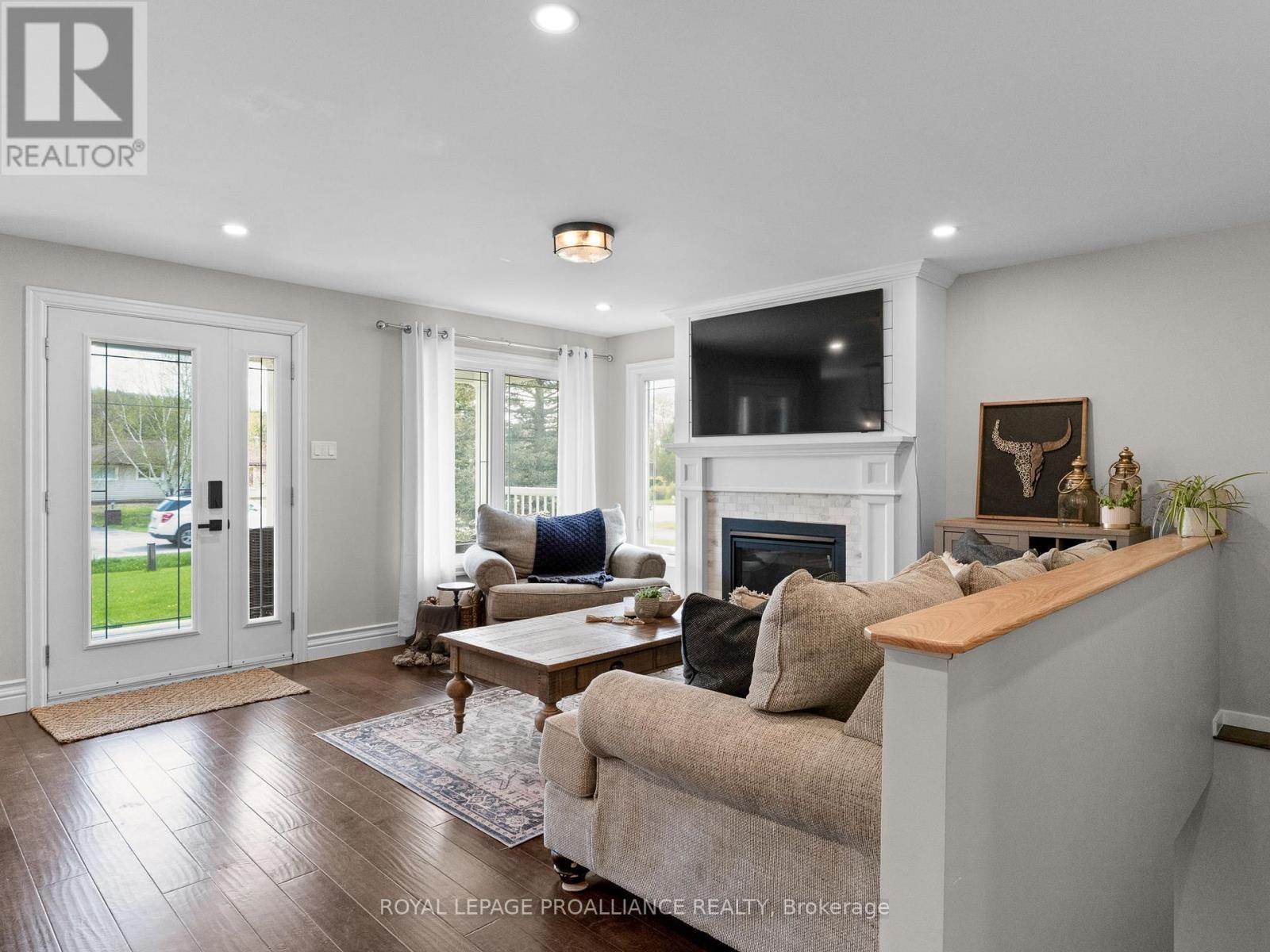 












2515 VAN LUVEN ROAD

,
Hamilton Township (Baltimore),




Ontario
K0K1C0

