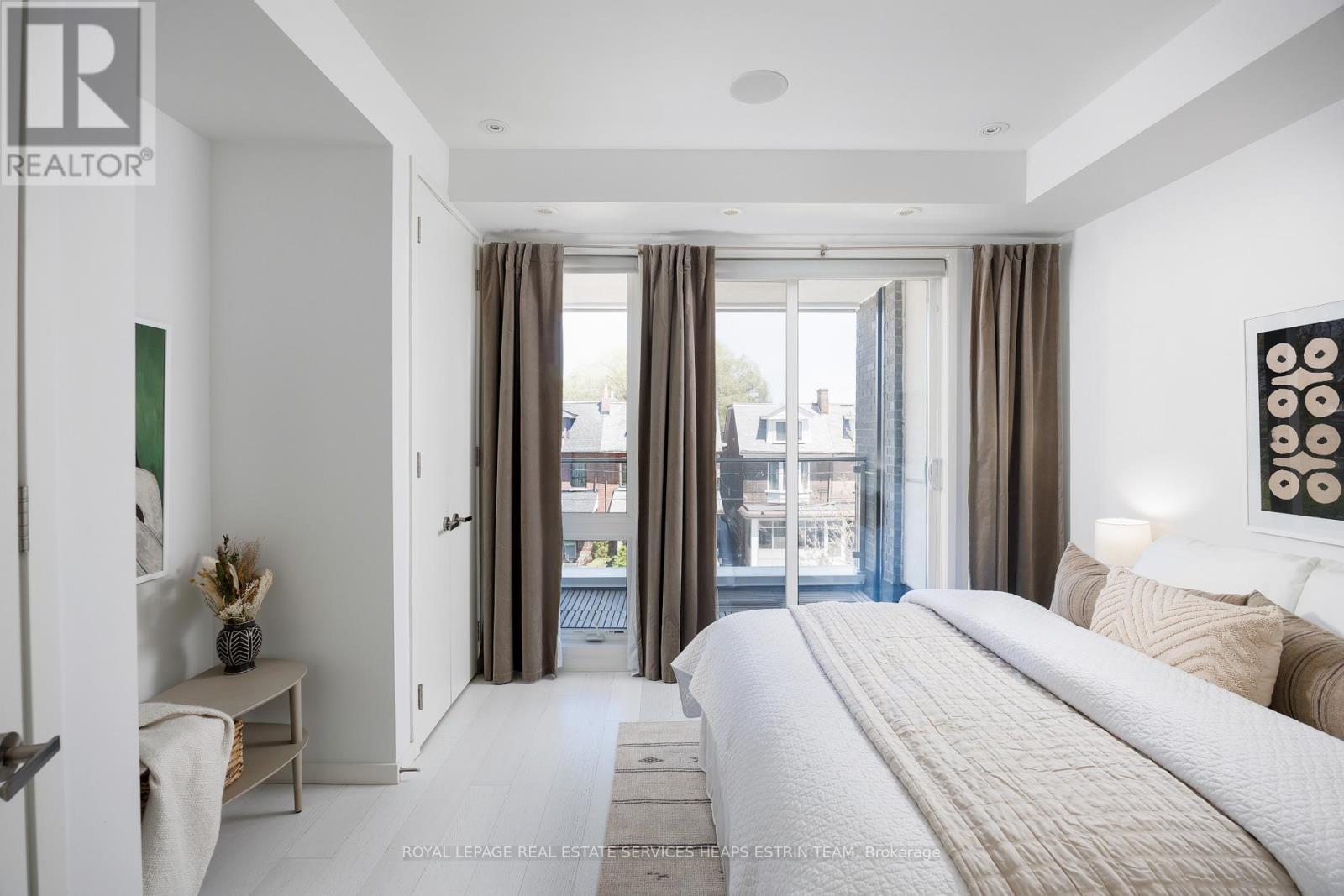 












500 SHAW STREET

,
Toronto,




Ontario
M6G3L3

