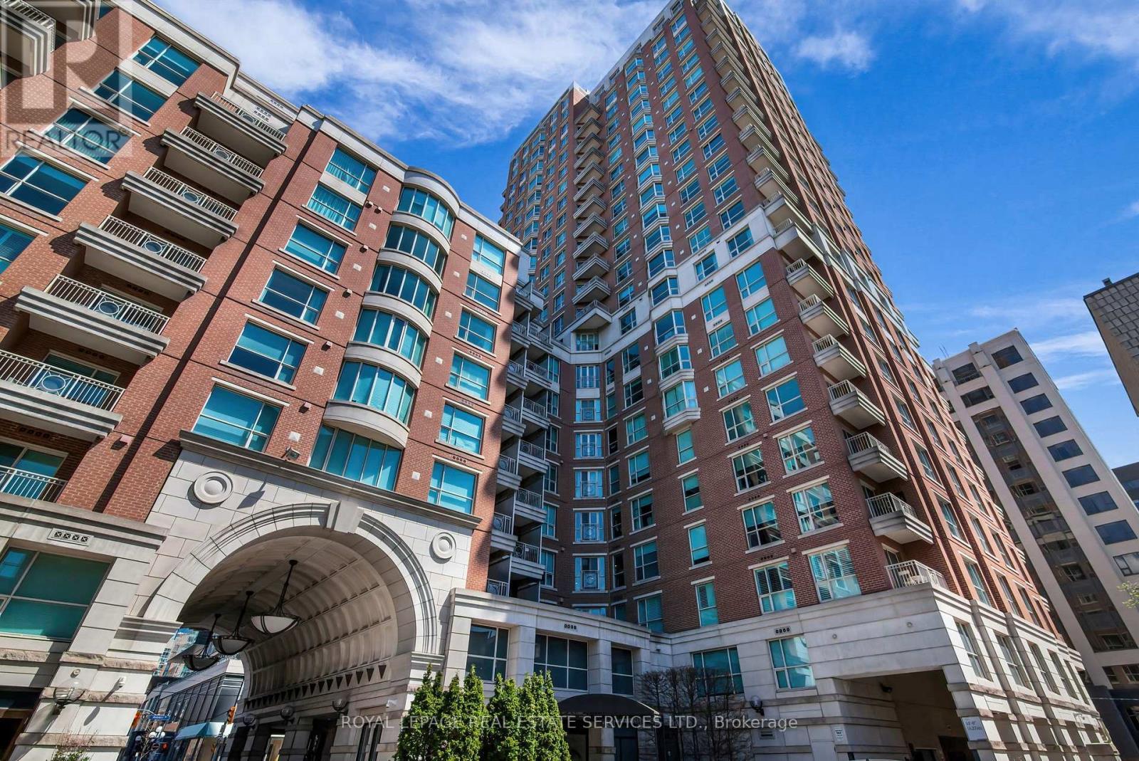 












805 - 38 AVENUE ROAD

,
Toronto,




Ontario
M5R2G2

