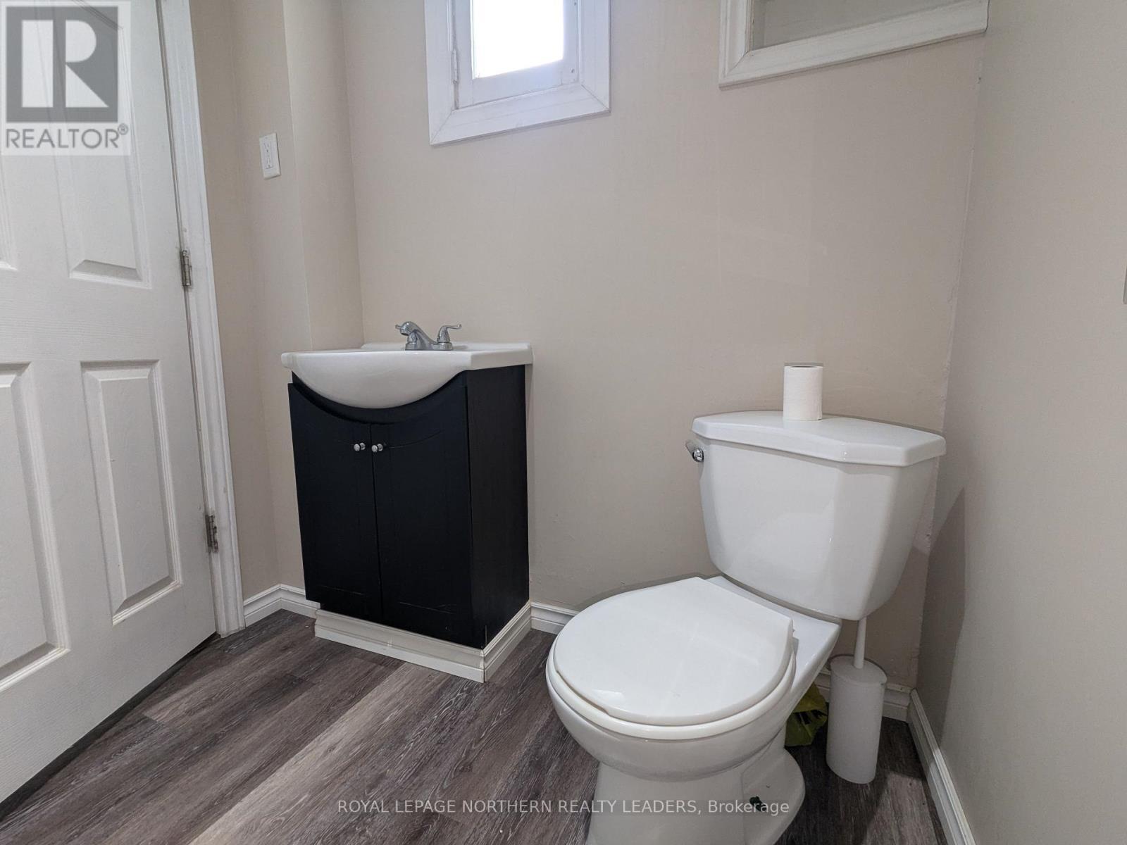 












383 BELANGER AVENUE

,
Timmins (TS - SW),




Ontario
P4N2W3


