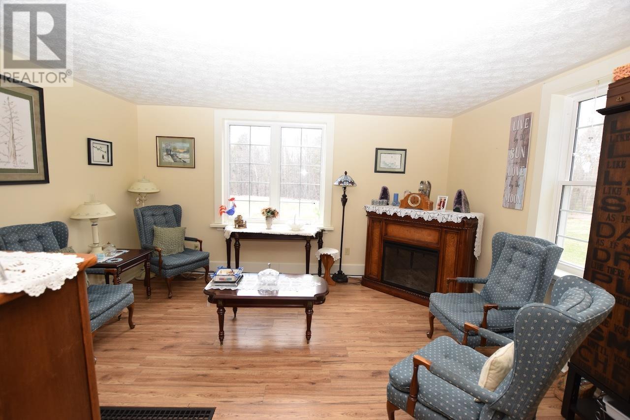 












446 Cameron RD

,
Huron Shores,




Ontario
P0R1H0

