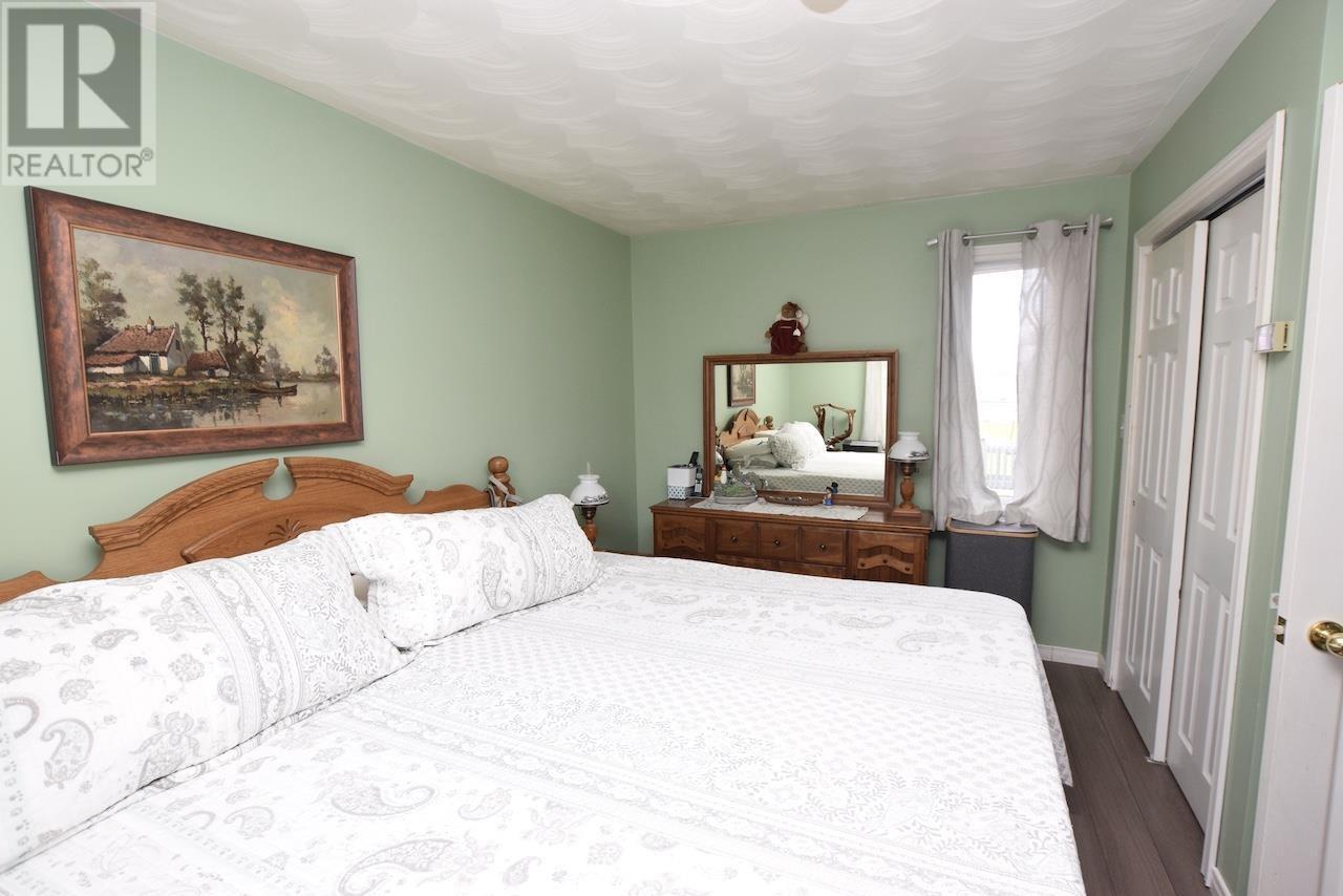 












446 Cameron RD

,
Huron Shores,




Ontario
P0R1H0


