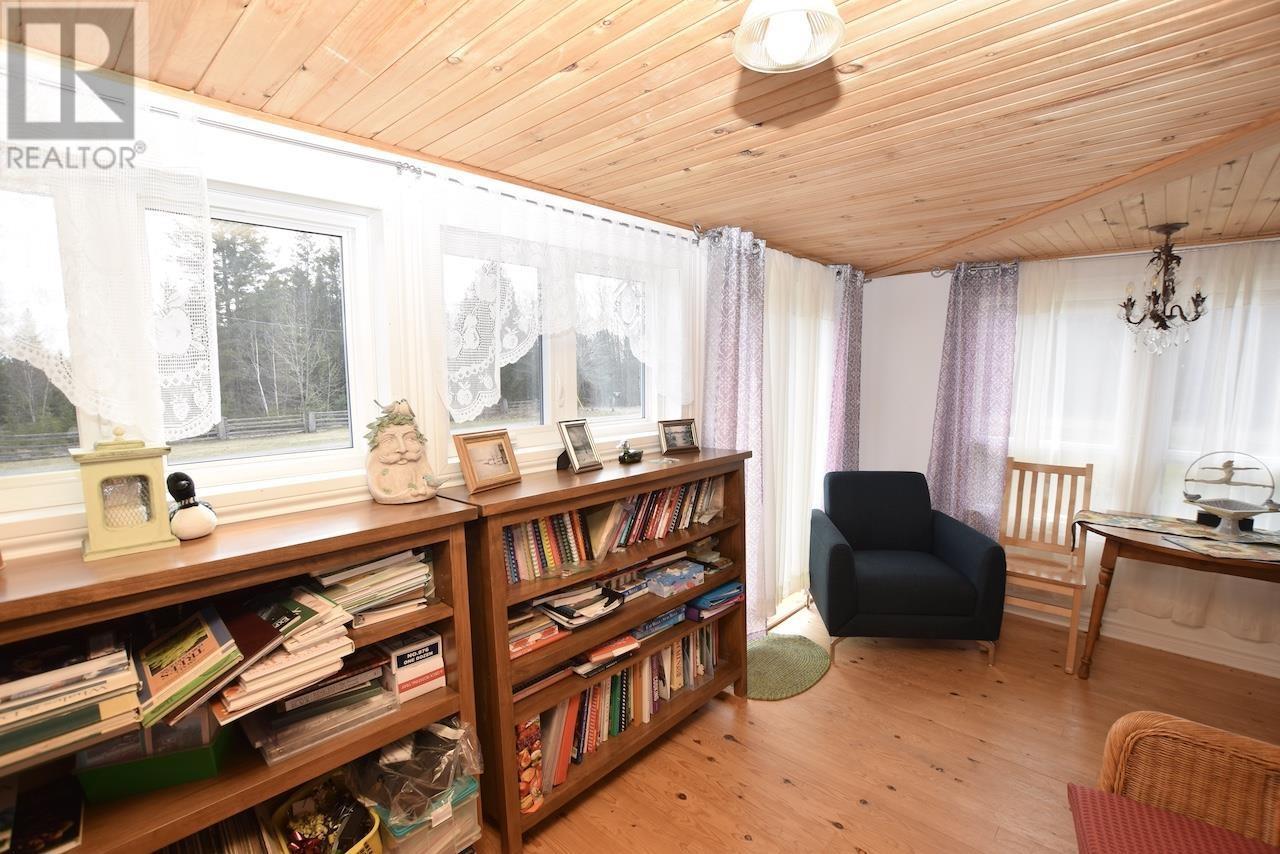 












446 Cameron RD

,
Huron Shores,




Ontario
P0R1H0

