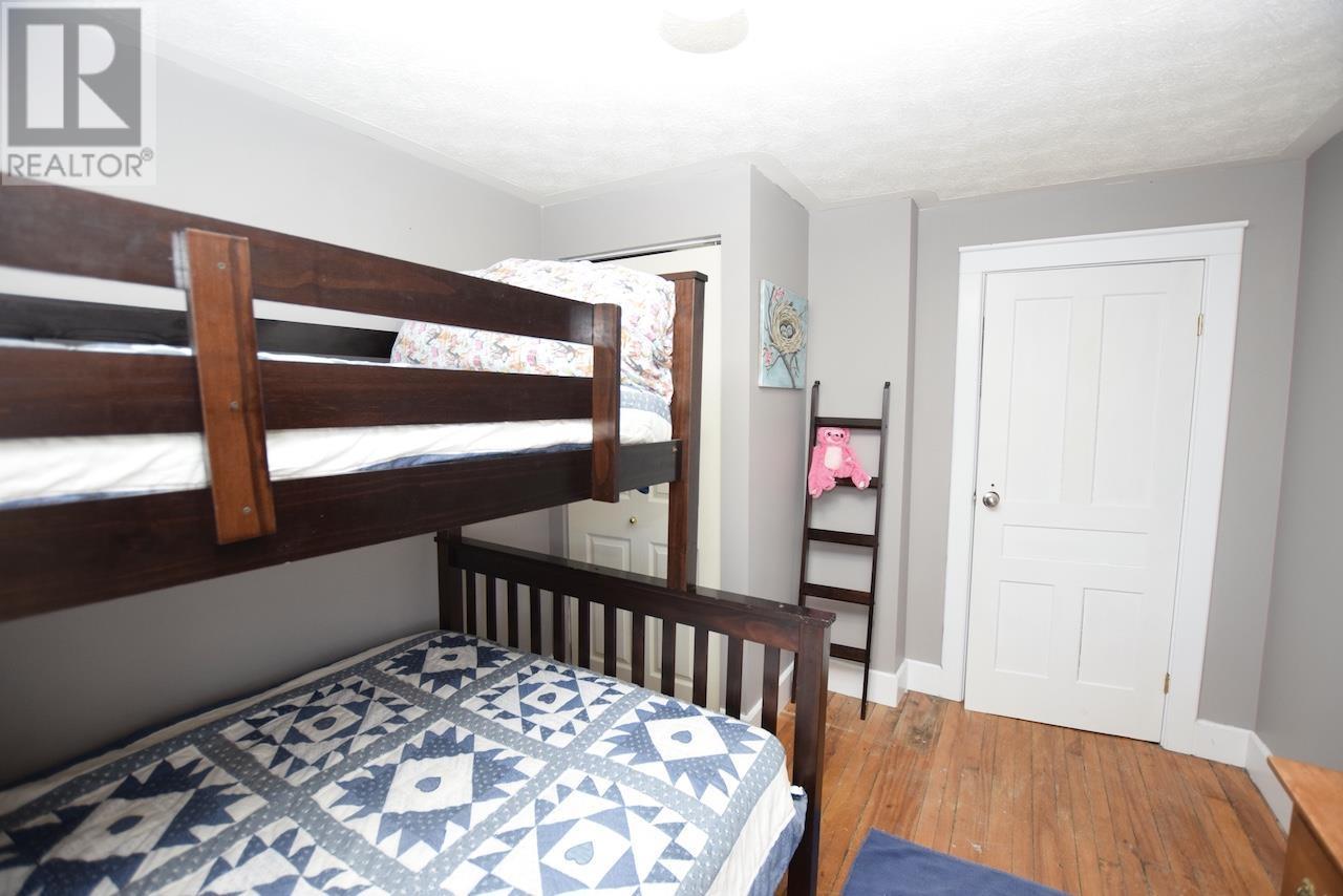 












446 Cameron RD

,
Huron Shores,




Ontario
P0R1H0

