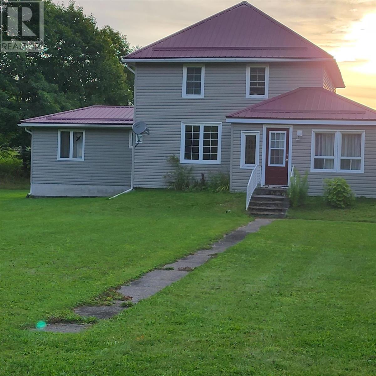 












446 Cameron RD

,
Huron Shores,




Ontario
P0R1H0


