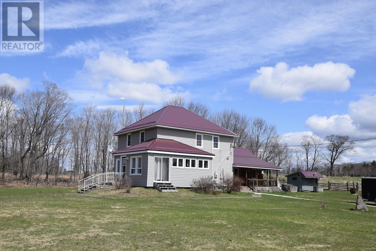 












446 Cameron RD

,
Huron Shores,




Ontario
P0R1H0

