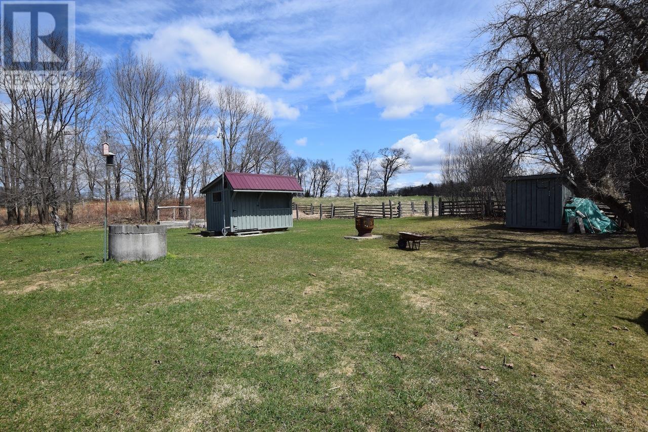 












446 Cameron RD

,
Huron Shores,




Ontario
P0R1H0


