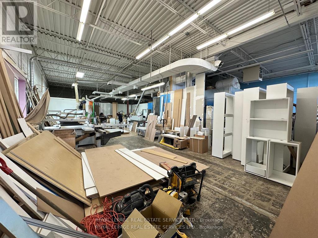 












A - 3279 LENWORTH DRIVE

,
Mississauga,




Ontario
L4X2G6

