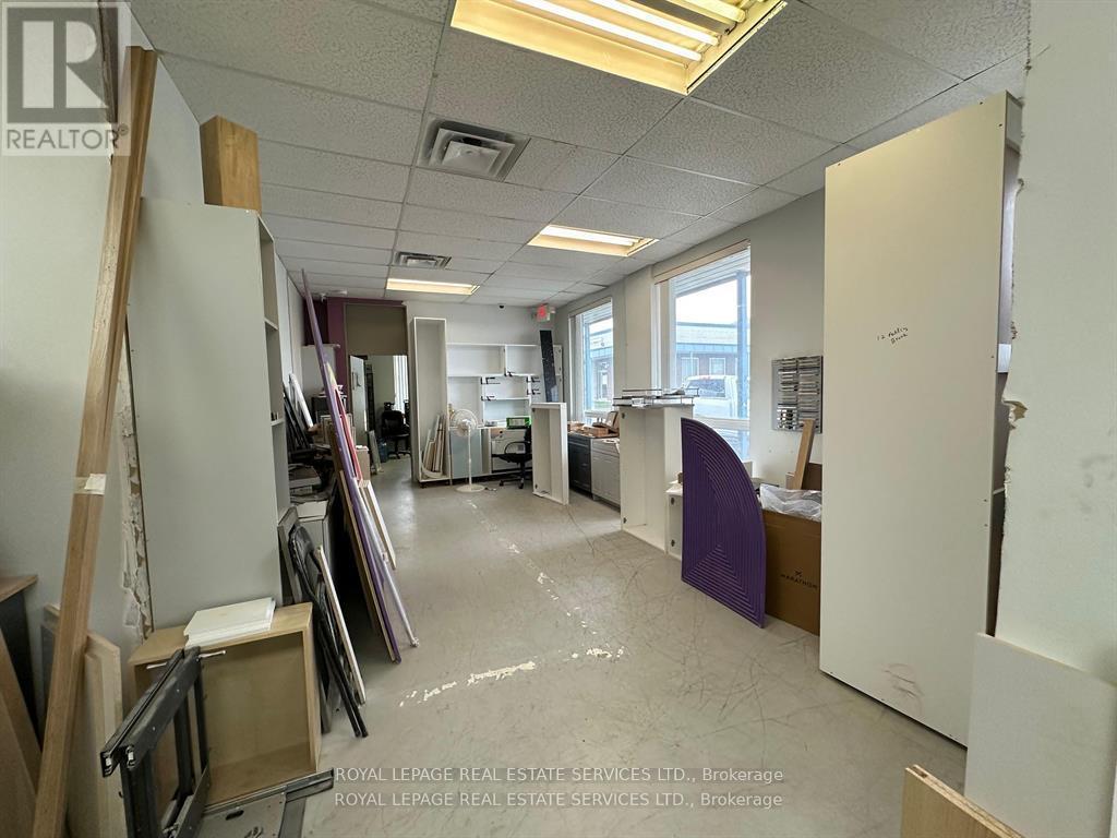 












A - 3279 LENWORTH DRIVE

,
Mississauga,




Ontario
L4X2G6

