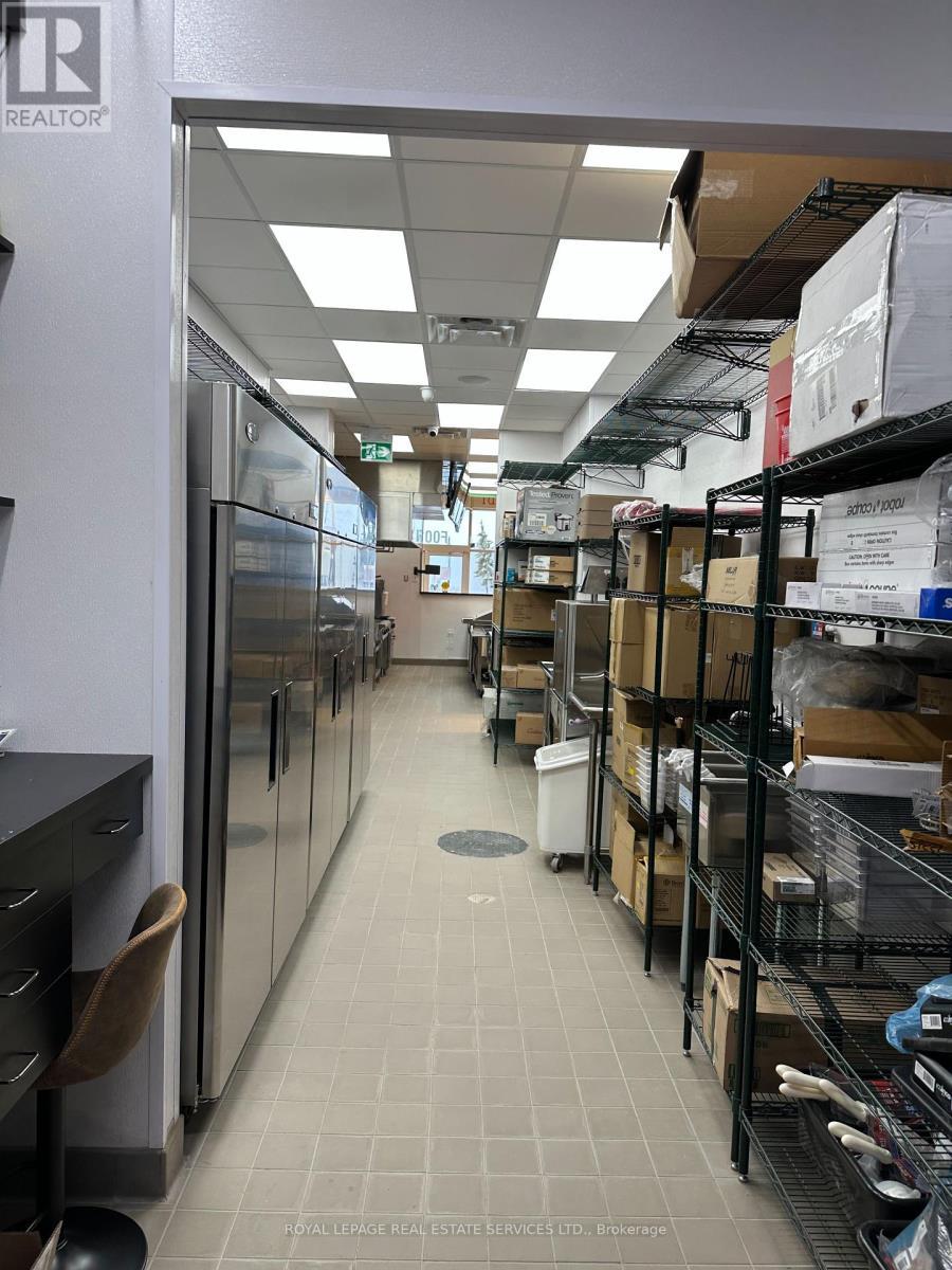 












F001-A - 764 GARDINERS ROAD

,
Kingston,




Ontario
K7M3X9

