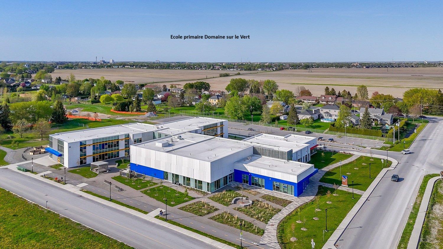 









6038Z


Imp. de la Coupe

,
Saint-Hyacinthe,




QC
J2T0B1

