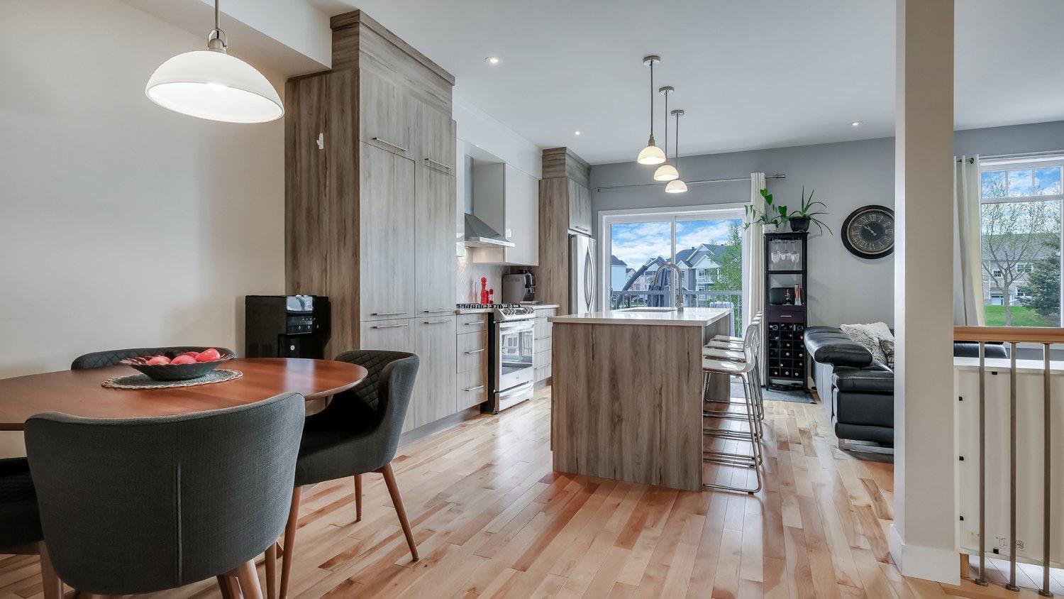 









6038Z


Imp. de la Coupe

,
Saint-Hyacinthe,




QC
J2T0B1

