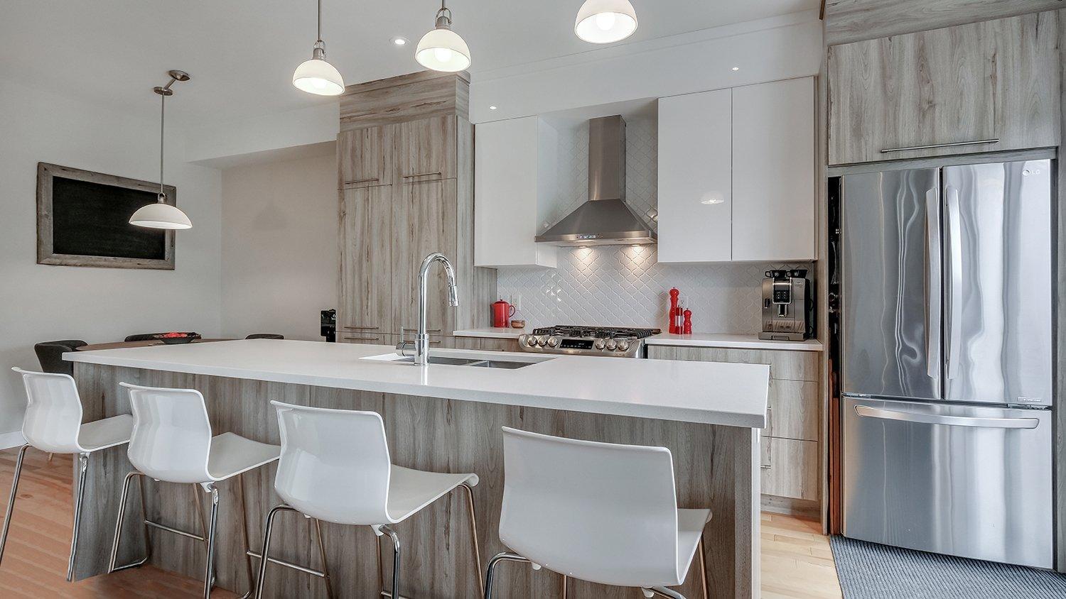 









6038Z


Imp. de la Coupe

,
Saint-Hyacinthe,




QC
J2T0B1

