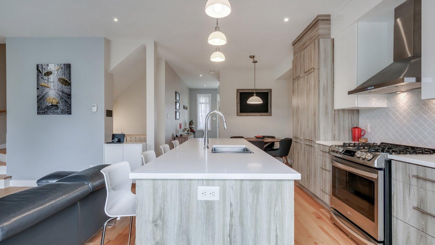 









6038Z


Imp. de la Coupe

,
Saint-Hyacinthe,




QC
J2T0B1


