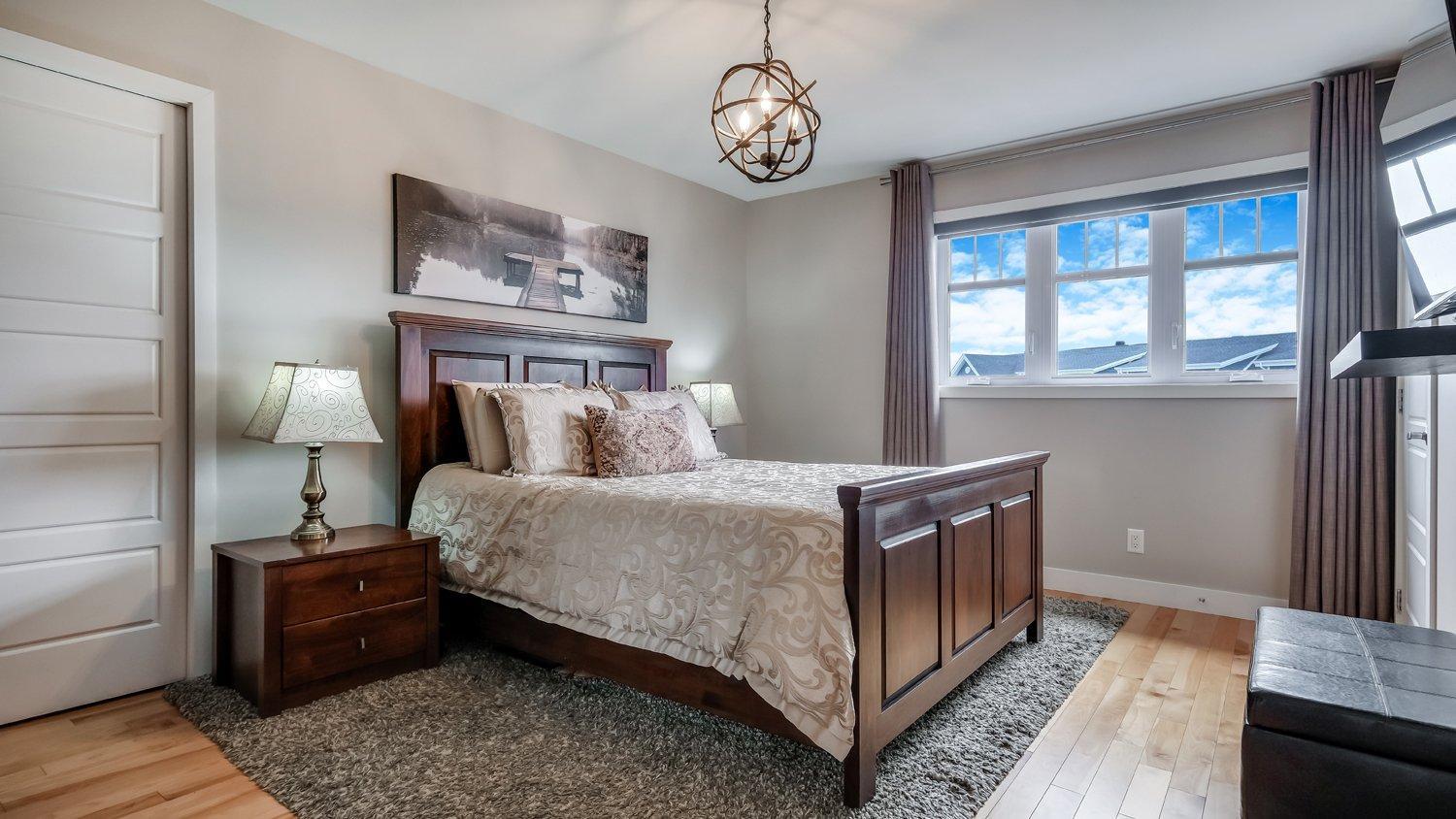 









6038Z


Imp. de la Coupe

,
Saint-Hyacinthe,




QC
J2T0B1

