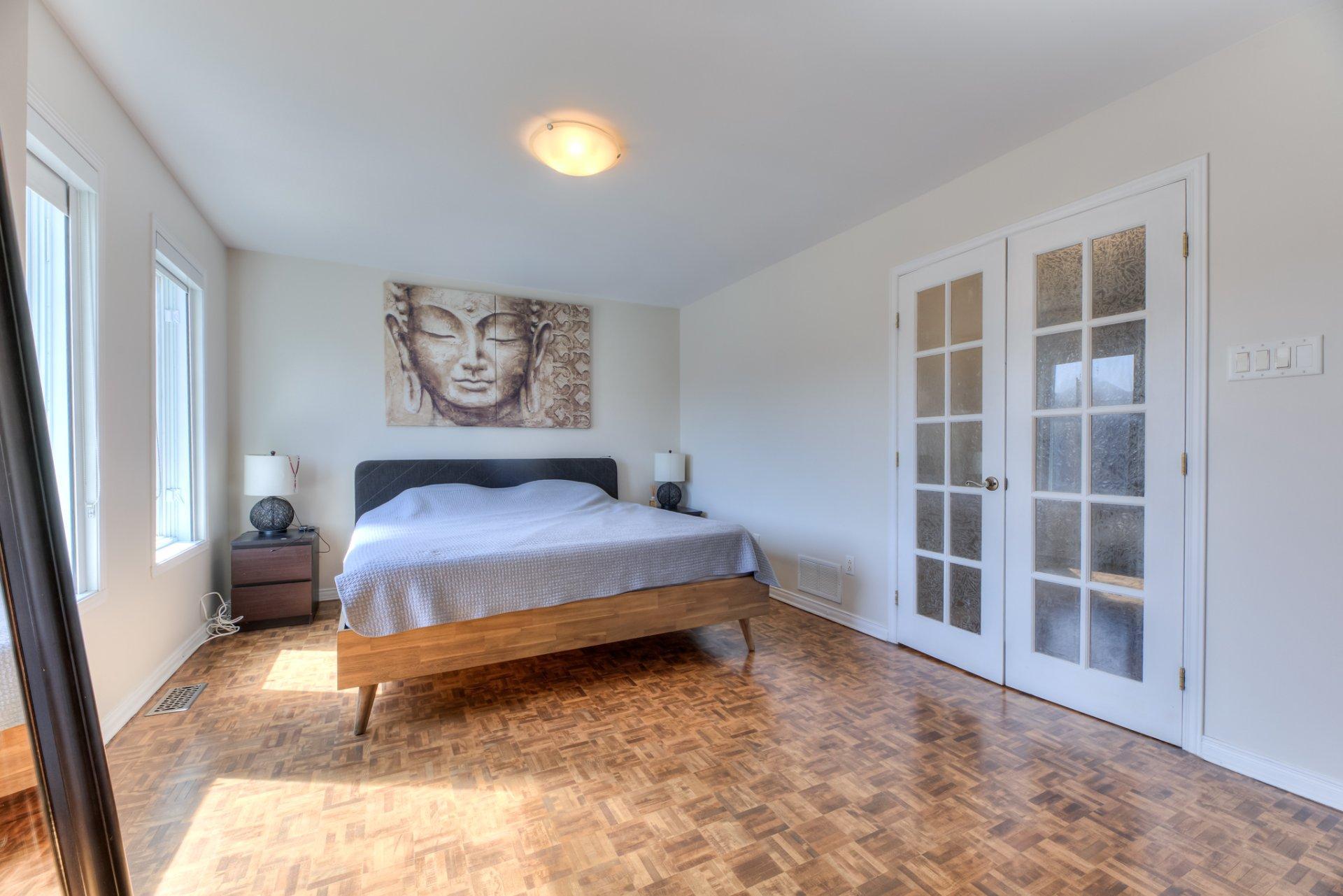 









4175


Place Victor-Barbeau

,
Montréal (Saint-Laurent),




QC
H4R2Y3

