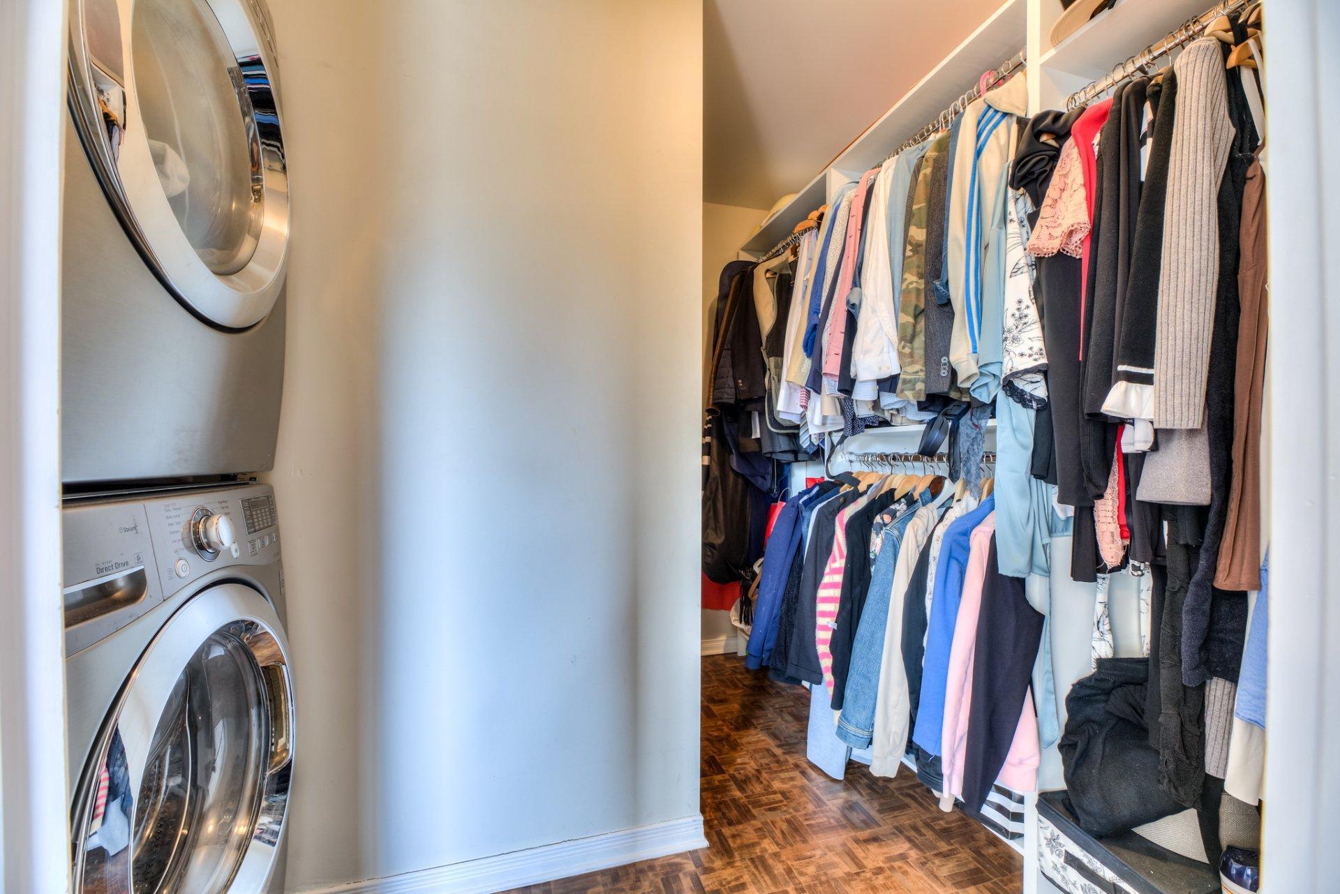 









4175


Place Victor-Barbeau

,
Montréal (Saint-Laurent),




QC
H4R2Y3

