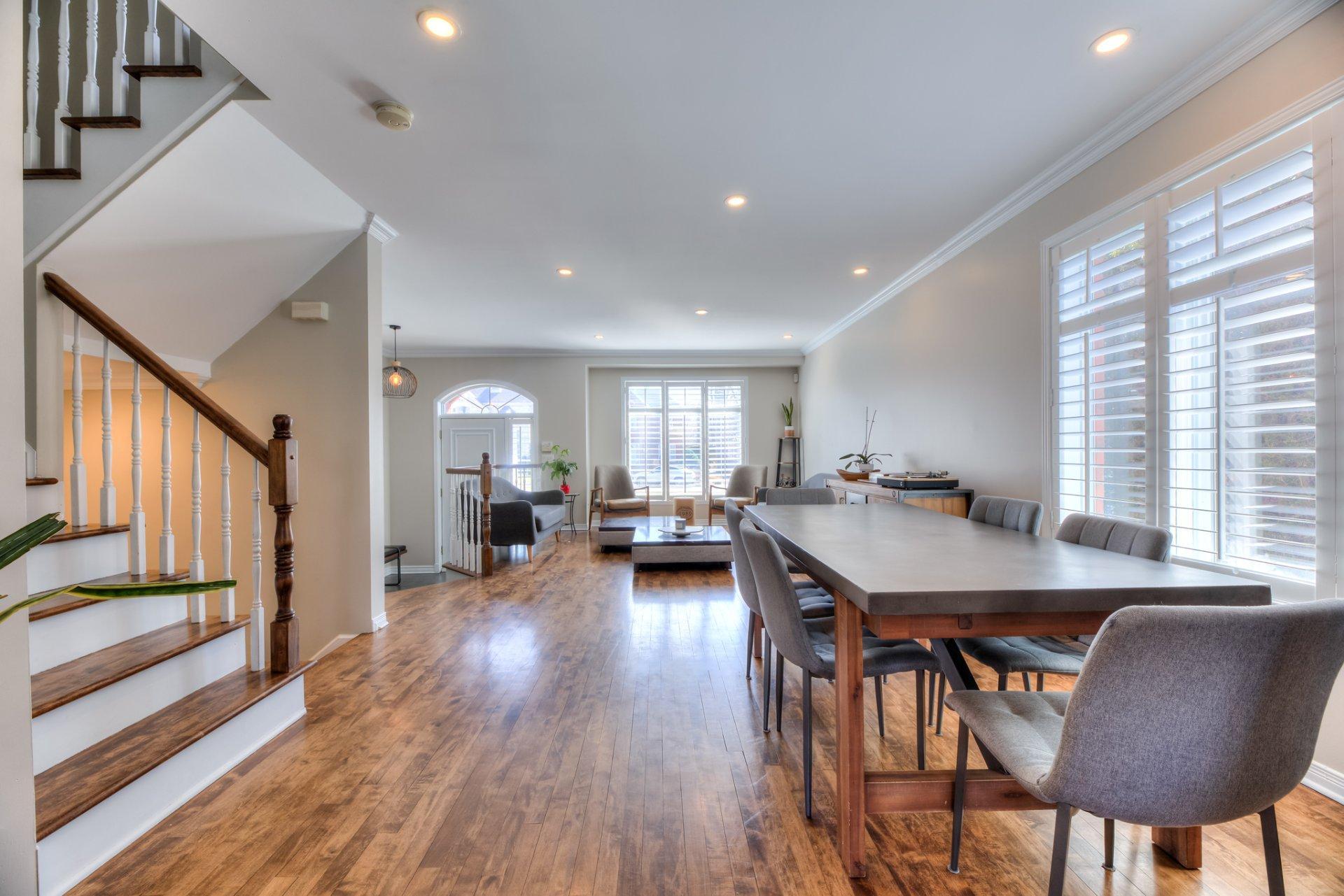









4175


Place Victor-Barbeau

,
Montréal (Saint-Laurent),




QC
H4R2Y3

