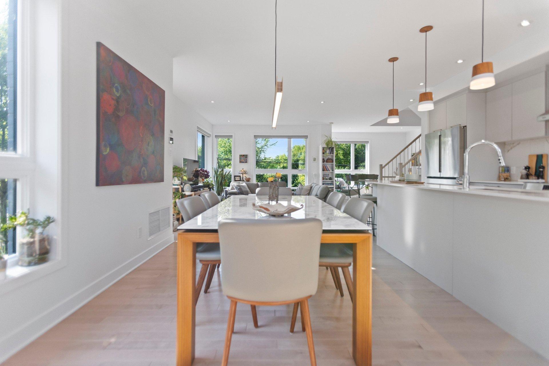 









126


Rue Frédéric-Back

,
Sainte-Anne-de-Bellevue,




QC
H9X0B5

