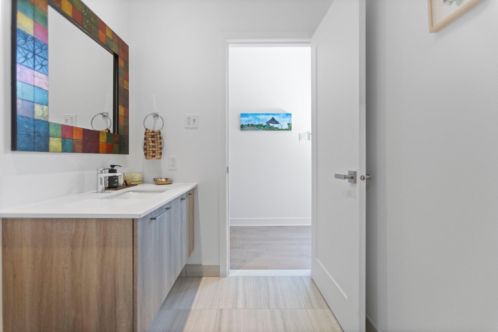 









126


Rue Frédéric-Back

,
Sainte-Anne-de-Bellevue,




QC
H9X0B5

