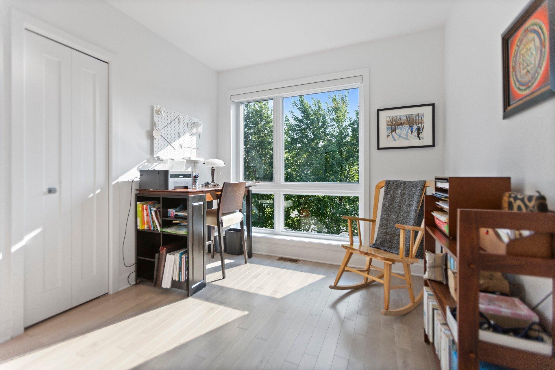 









126


Rue Frédéric-Back

,
Sainte-Anne-de-Bellevue,




QC
H9X0B5

