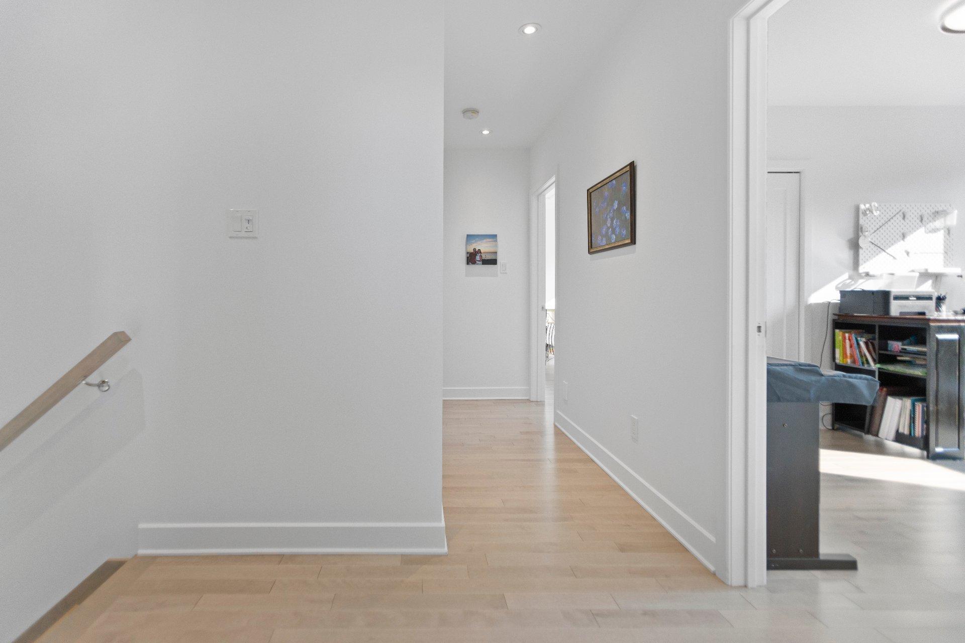 









126


Rue Frédéric-Back

,
Sainte-Anne-de-Bellevue,




QC
H9X0B5


