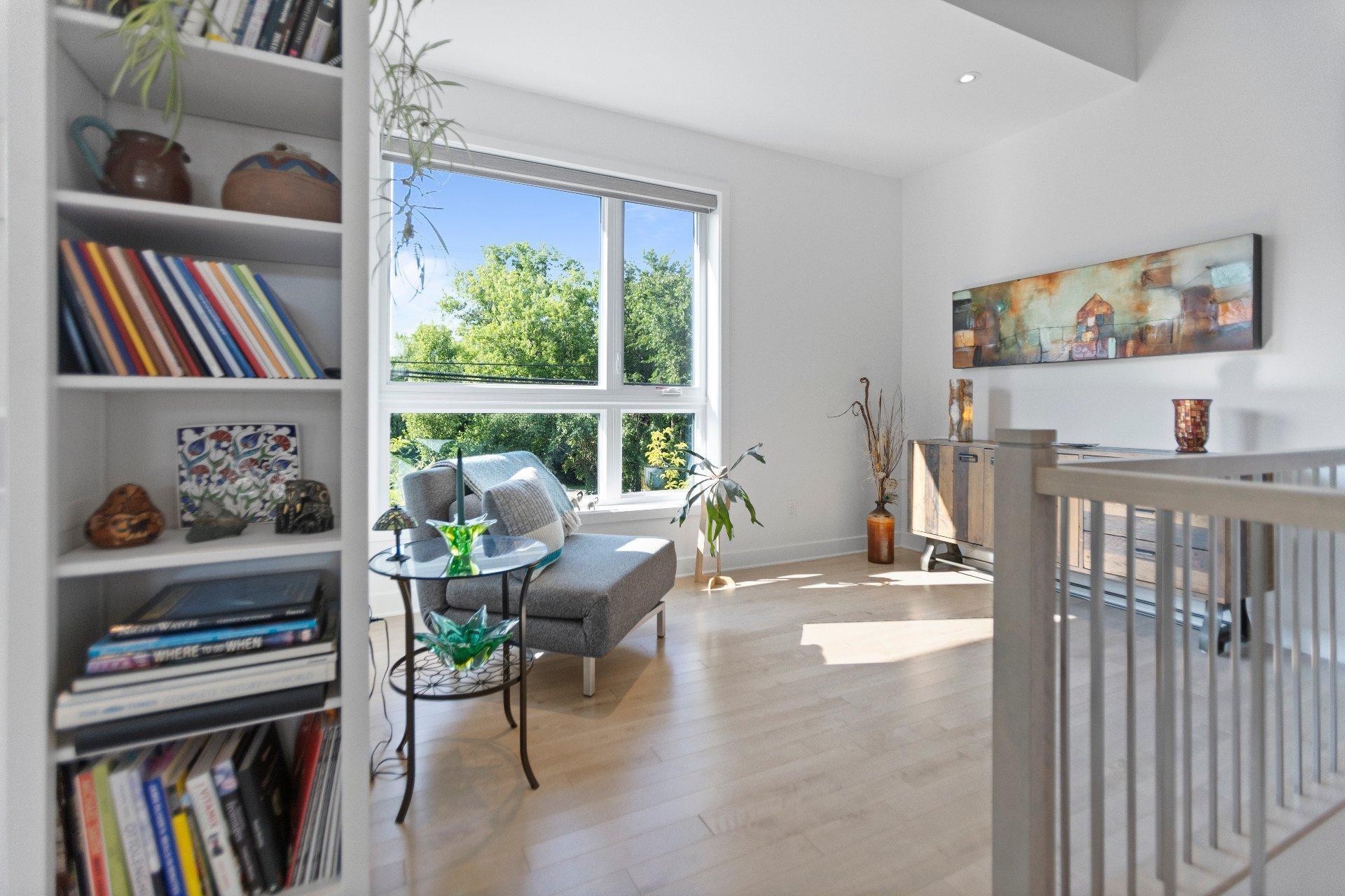 









126


Rue Frédéric-Back

,
Sainte-Anne-de-Bellevue,




QC
H9X0B5

