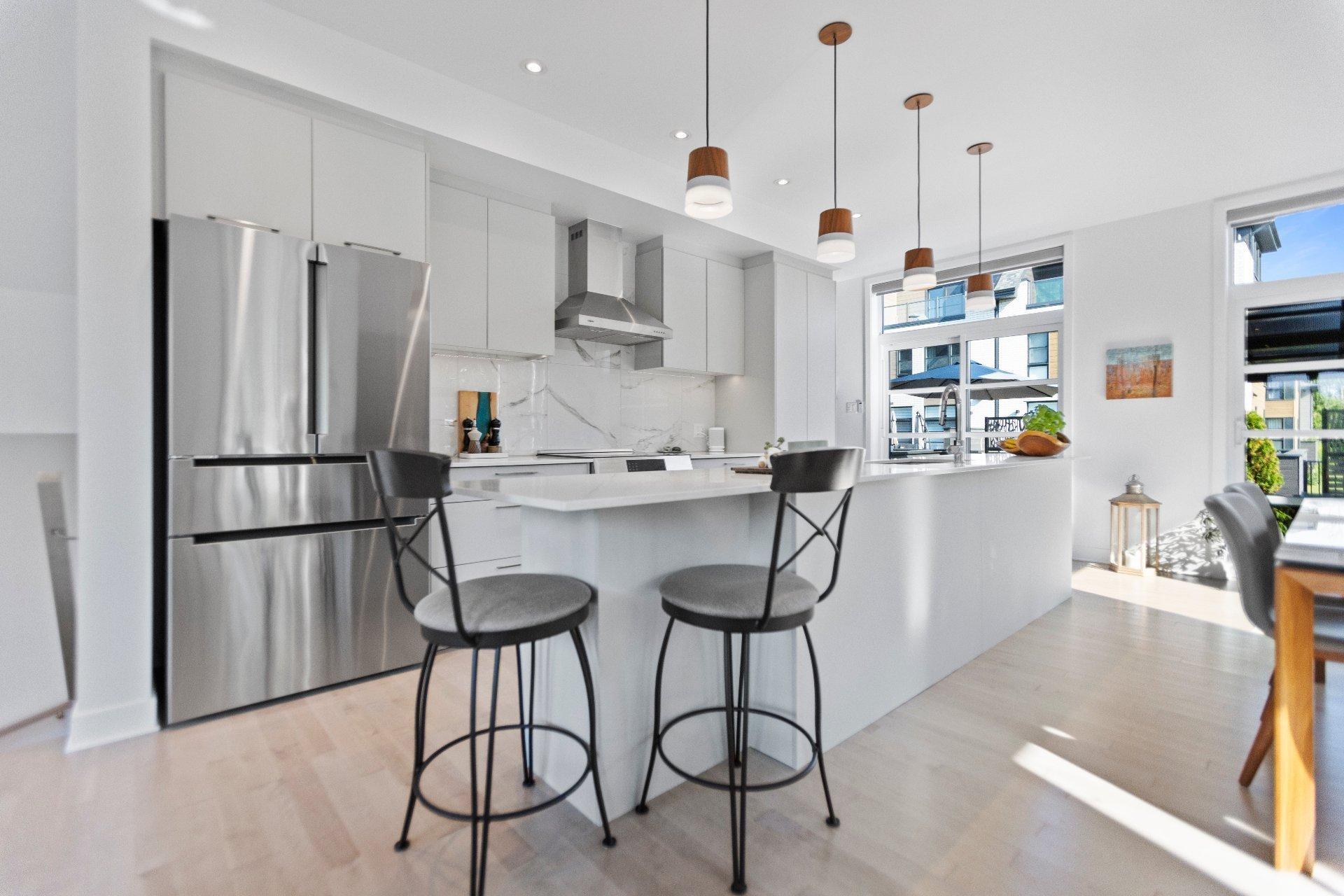 









126


Rue Frédéric-Back

,
Sainte-Anne-de-Bellevue,




QC
H9X0B5

