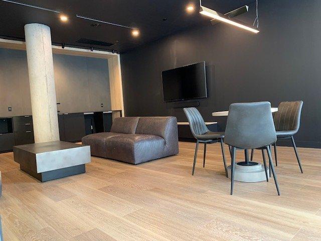 









200


Boul. Marcel-Laurin

, 421,
Montréal (Saint-Laurent),




QC
H4M2B9

