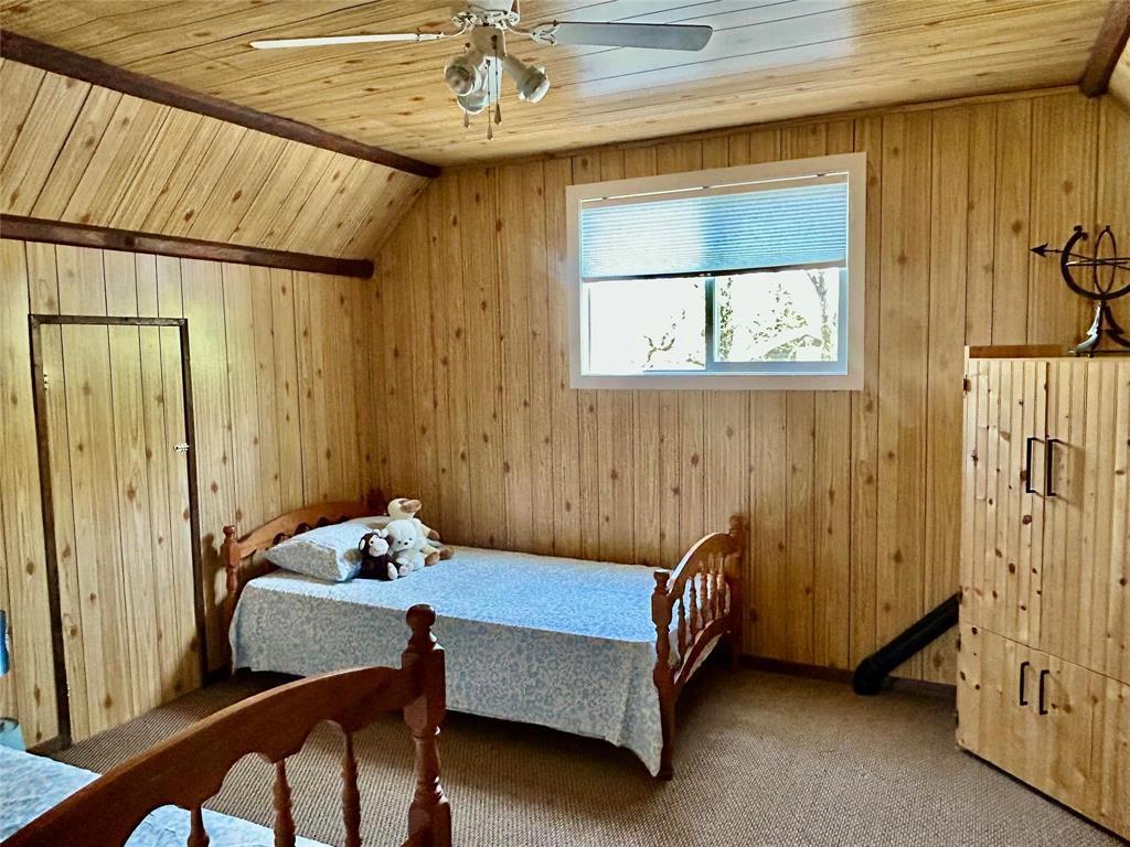 












316 Hall Drive

,
Pelican Lake,




Manitoba
R0K1R0

