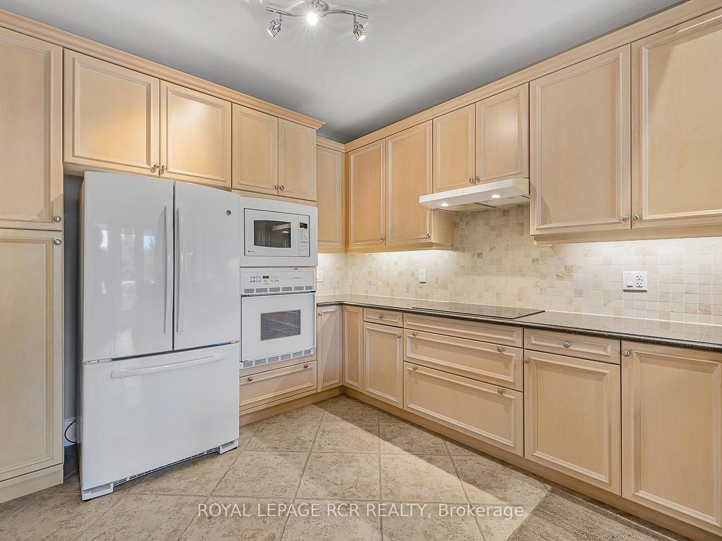 









31


Emerald Heights

Drive,
Whitchurch-Stouffville,




ON
L4A 0C8

