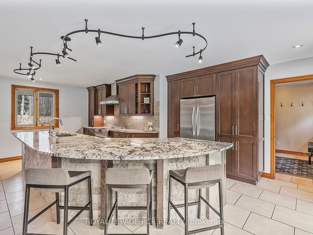 









1


Beech Tree

Lane,
Whitchurch-Stouffville,




ON
L4A 7X4

