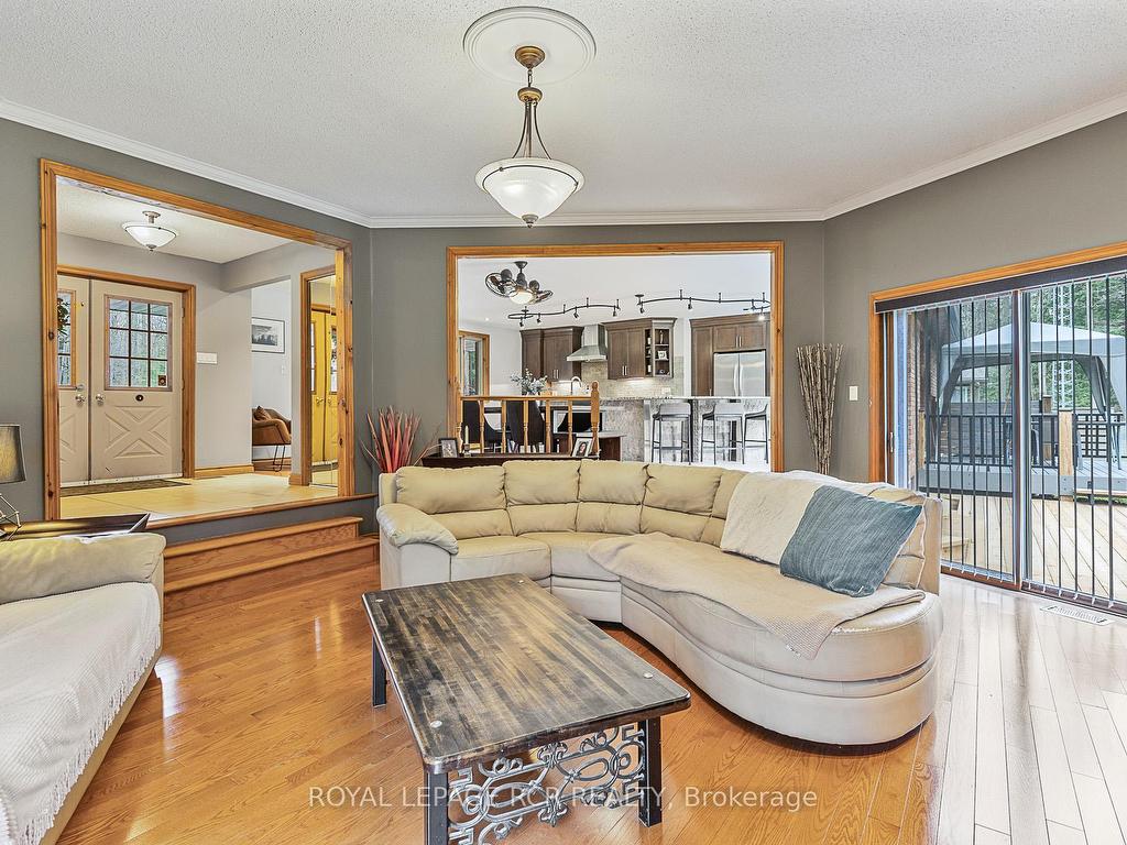 









1


Beech Tree

Lane,
Whitchurch-Stouffville,




ON
L4A 7X4

