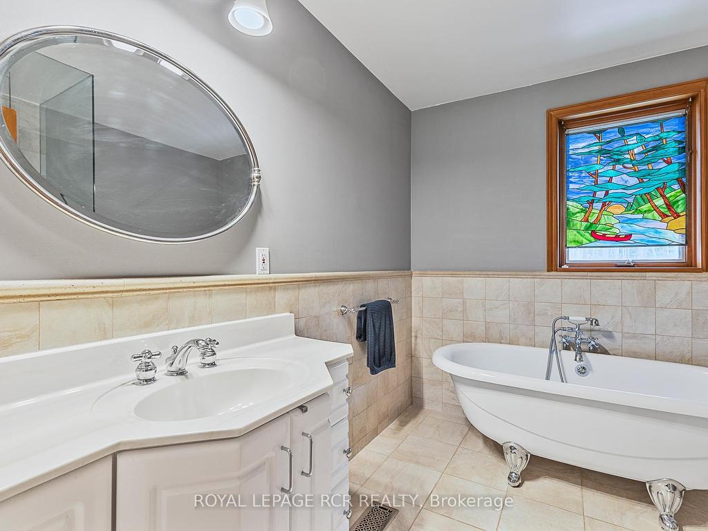 









1


Beech Tree

Lane,
Whitchurch-Stouffville,




ON
L4A 7X4


