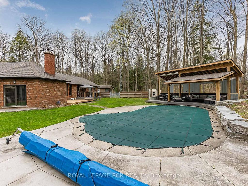 









1


Beech Tree

Lane,
Whitchurch-Stouffville,




ON
L4A 7X4

