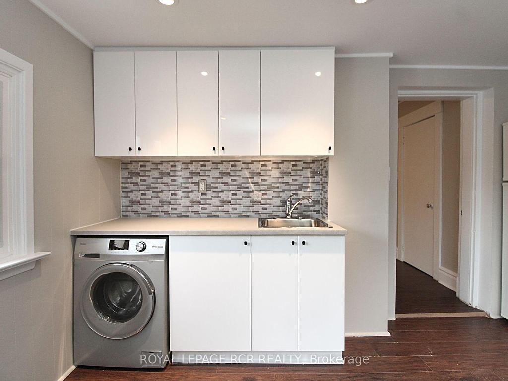 









69


King

Street West,
Caledon,




ON
L7E 1A2

