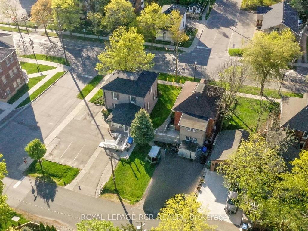









69


King

Street West,
Caledon,




ON
L7E 1A2

