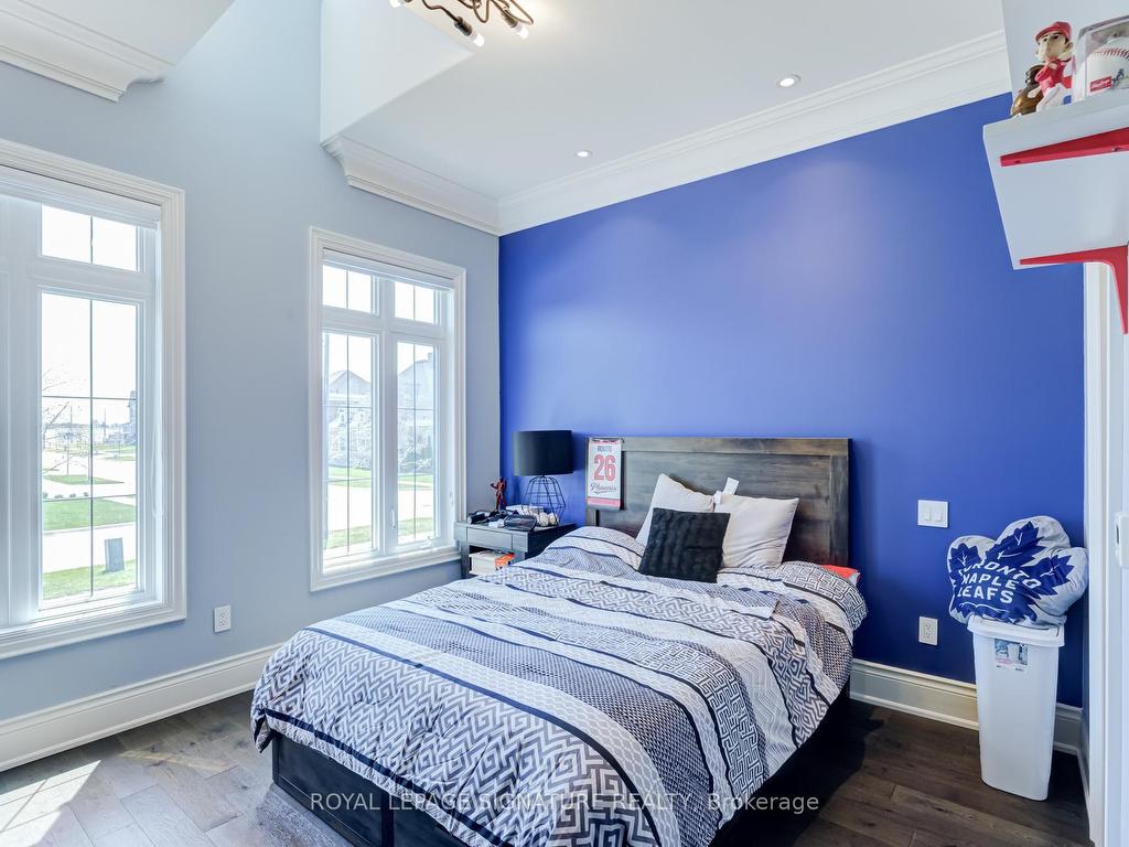 









40


James Stokes

Court,
King,




ON
L7B 0M8

